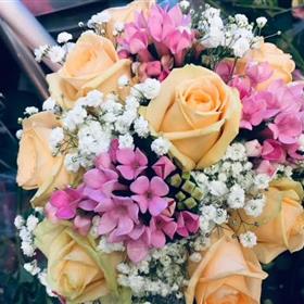 fwthumbpeach and pink wedding bq.jpg
